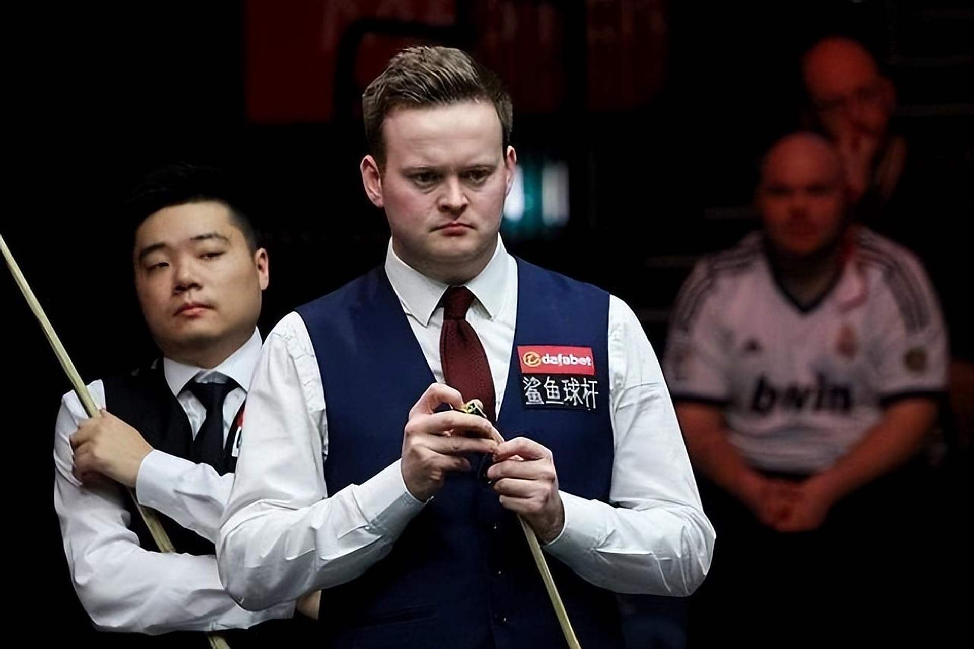 前锋球员B 前锋球员B