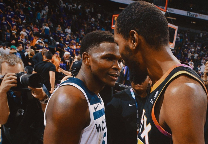 把他与其他 把他与其他