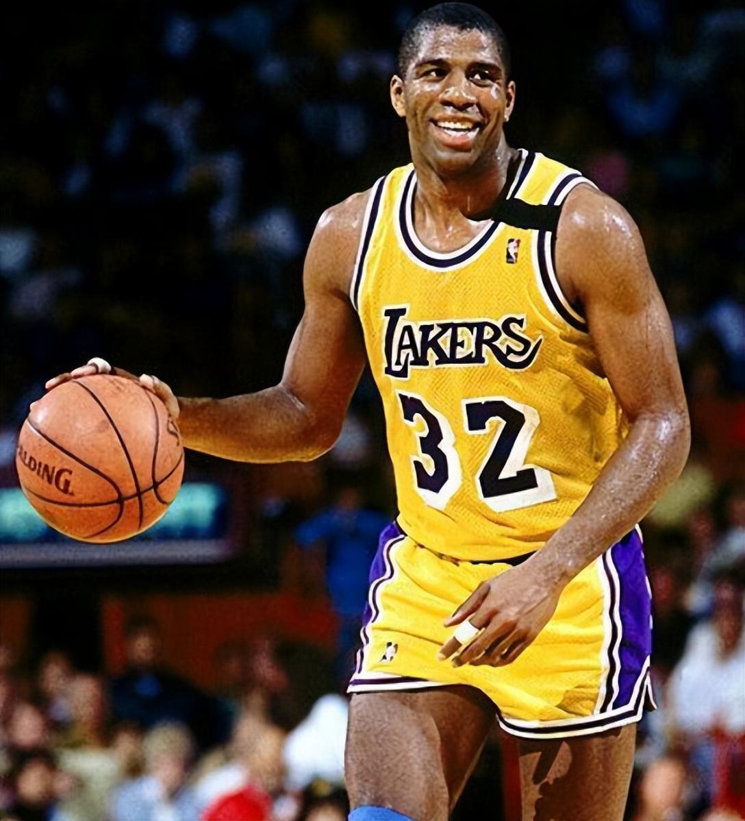 相比很多球 相比很多球