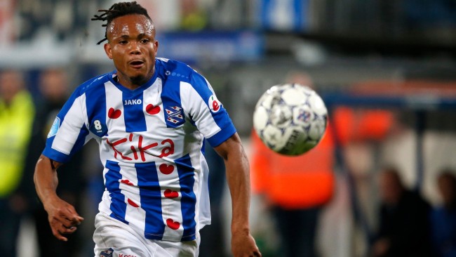 们打下了坚 们打下了坚