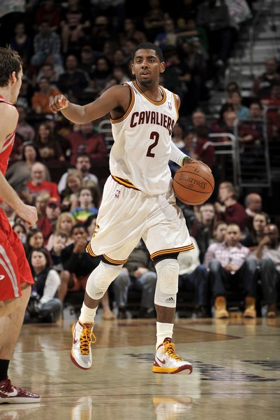 需靠年轻球 需靠年轻球