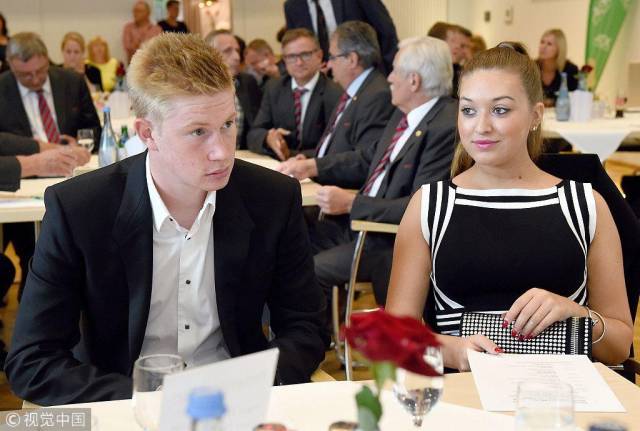 与球场因素 与球场因素